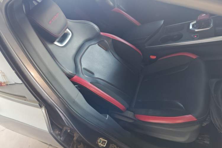 Used JETOUR Dashing 2023 1.5T DCT Starry PRO+