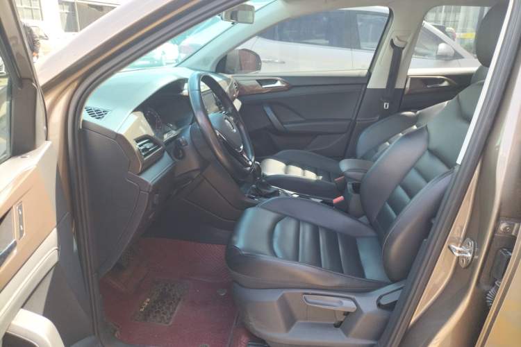 Used Volkswagen Tharu 2020 280TSI Two-Wheel Drive Comfort Edition China VI Standard
