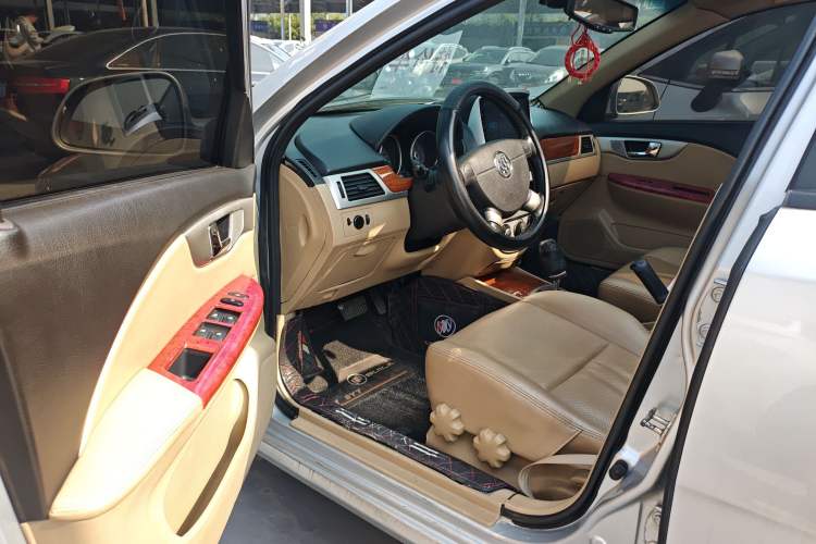 Used Buick Excelle 2013 1.5L Automatic Luxury Model