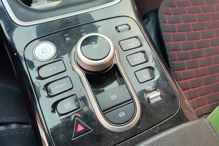 Used BYD Qin PLUS 2021 EV 400KM Leading Comfort Edition
