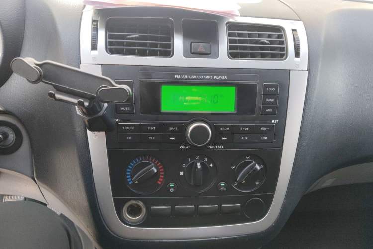 Used Foton MP-X E 2016 2.0L Commercial Version 4G63