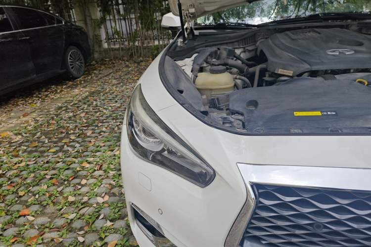 Used Infiniti Q50L 2018 2.0T Enjoyment Edition China V standard
