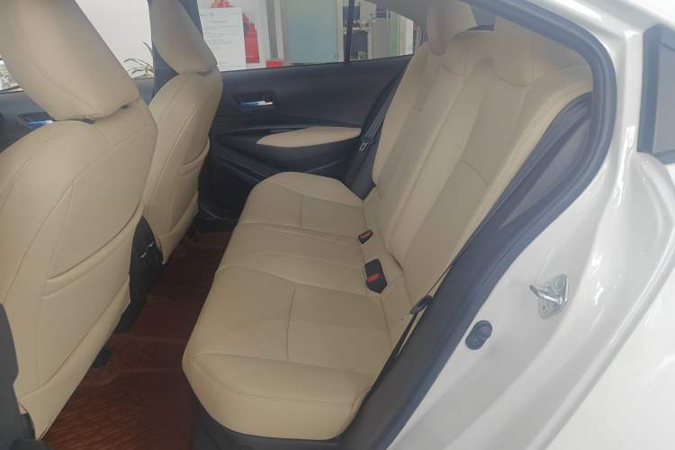 Used Toyota Levin 2024 Smart Electric Hybrid Dual-Engine 1.8L Luxury Edition Left Rear Seat