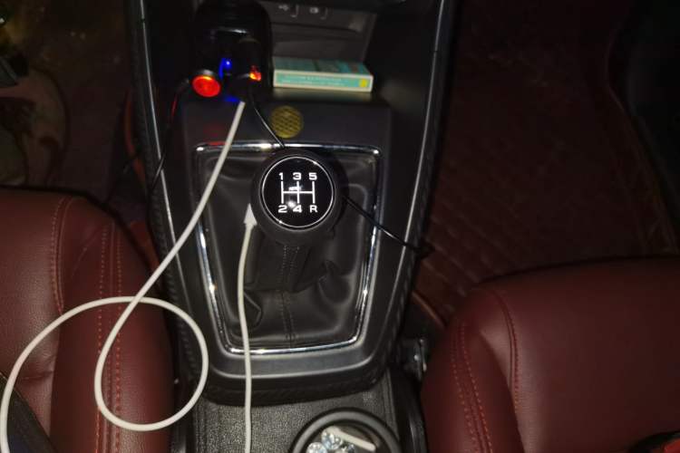 Used MG ZS 2017 1.5L Manual Comfort Edition Gear Lever