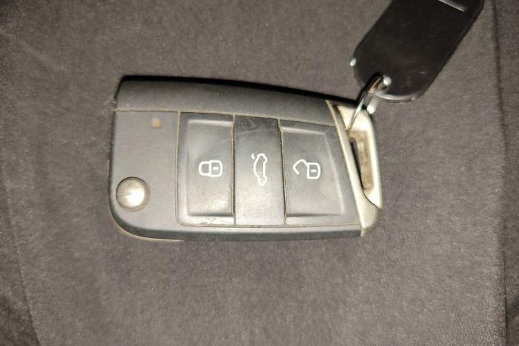 Used Volkswagen Tayron 2021 330TSI Two-Wheel Drive Luxury Smart Connectivity Version
