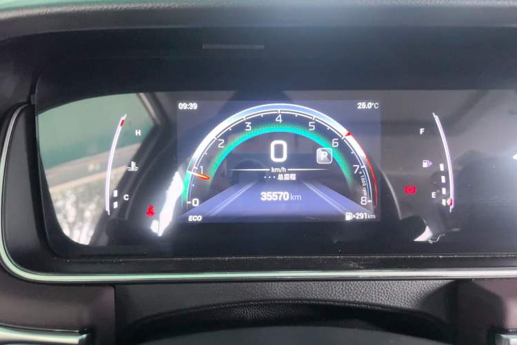 Used GAC Trumpchi M6 2023 PRO 270T DCT Luxury Edition Instrument Cluster