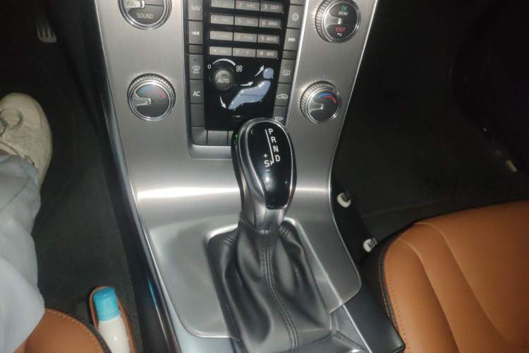 Used Volvo S60 2018 S60L T3 Smart Upgrade Edition
