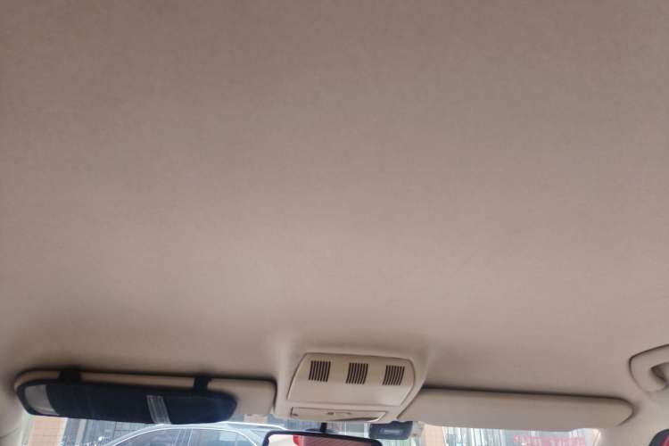 Used Skoda Fabia 2012 1.4L Automatic Crystal Edition
