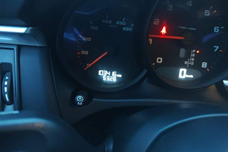 Used Porsche Macan 2021 Macan 2.0T
