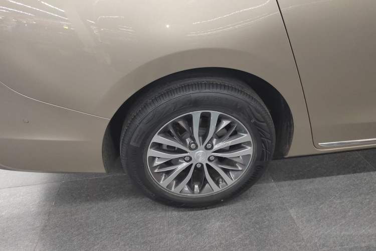 Used Buick GL8 2023 ES Lu Zun Deluxe Model