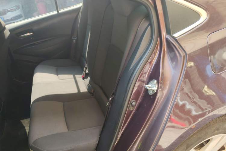 Used Toyota Levin 2019 Dual-Engine 1.8H E-CVT Luxury Edition China VI Standard
