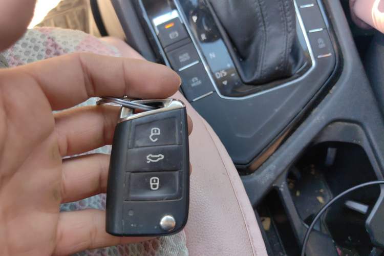 Used Volkswagen Tharu 2019 330TSI Four-Wheel Drive Luxury Edition China VI Standard Vehicle Key