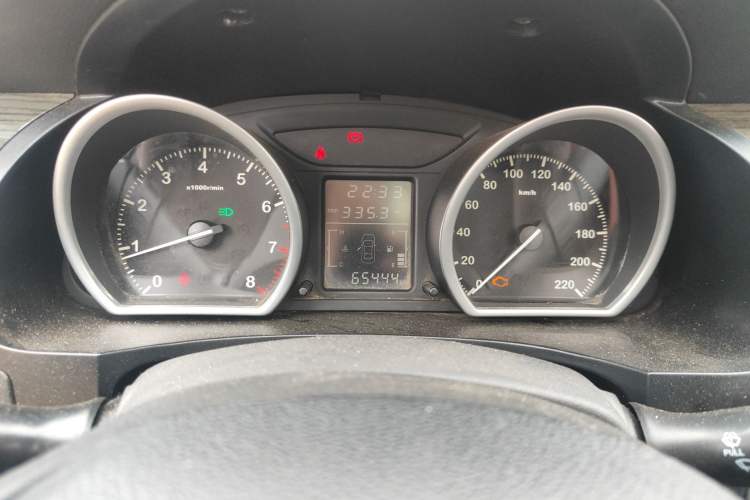 Used Zotye T600 2014 1.5T Manual Luxury Model
