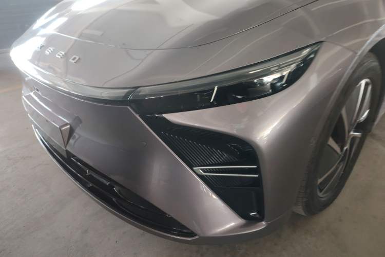 Used EXEED Star Era ES 2025 Extended-Range Max Urban Assisted Driving
