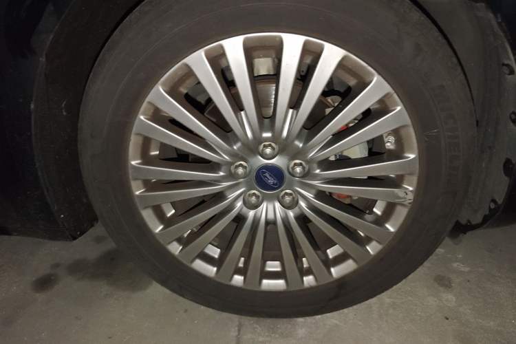 Used Ford Taurus 2015 EcoBoost 245 Luxury Model