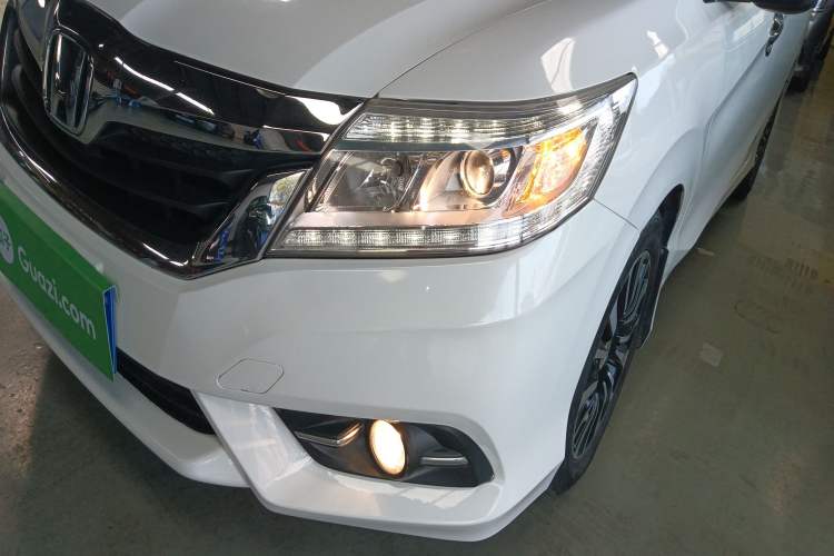 Used Honda Crider 2015 1.8L automatic comfort version
