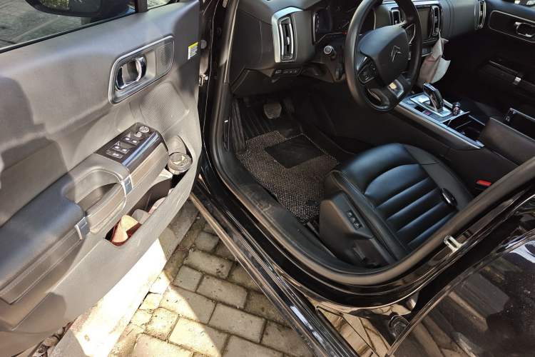 Used Citroen C6 2020 400THP Luxury Version