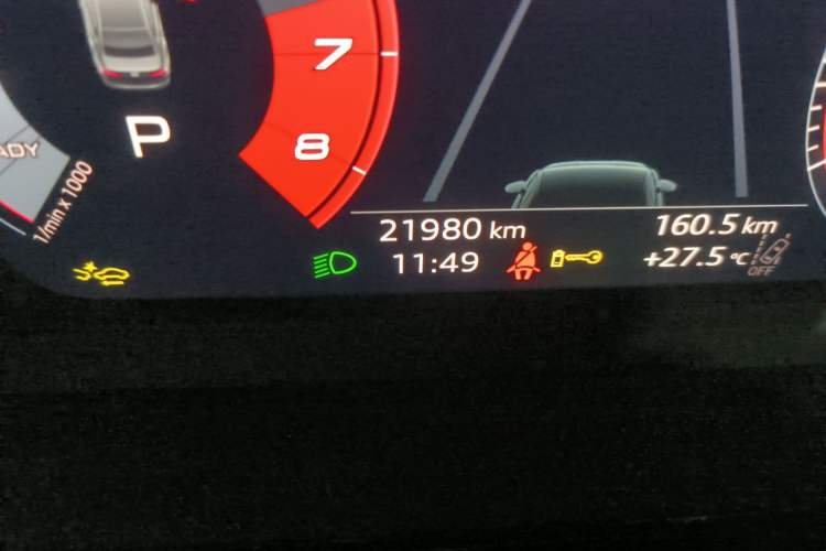 Used Audi A3 2025 A3L Limousine 35TFSI Prestige Edition Odometer Close Up