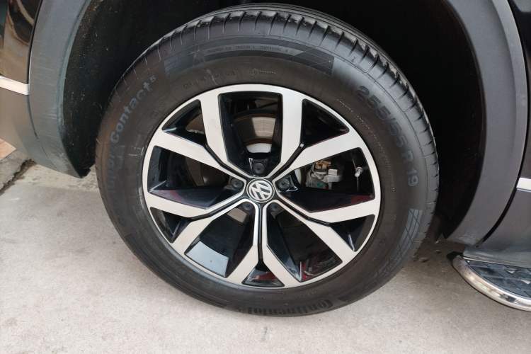 Used Volkswagen Teramont 2019 330TSI Two-Wheel-Drive Luxury Edition China V Standard
