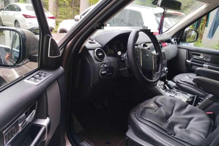 Used Land Rover Discovery 2015 3.0 SC V6 SE Driver Seat