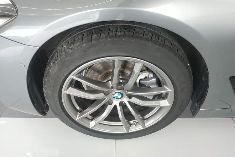 Used BMW 5 Series 2019 Restyled 525i M Sport Package