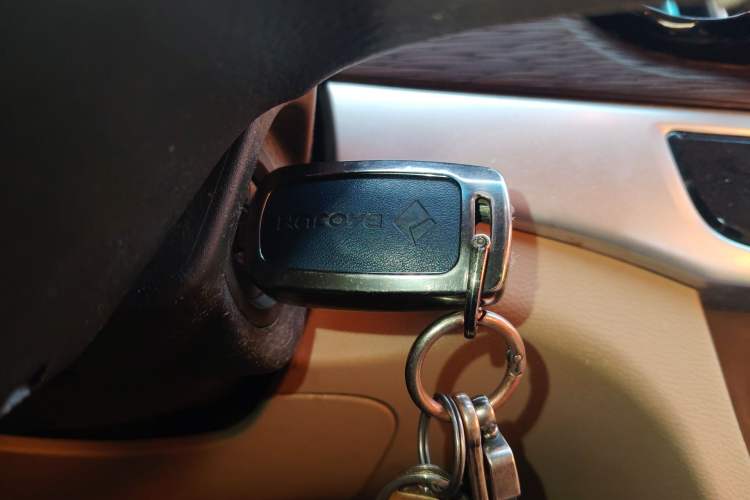 Used Baojun 730 2016 Revised Version 1.5L Manual Standard Model 5 Seats
