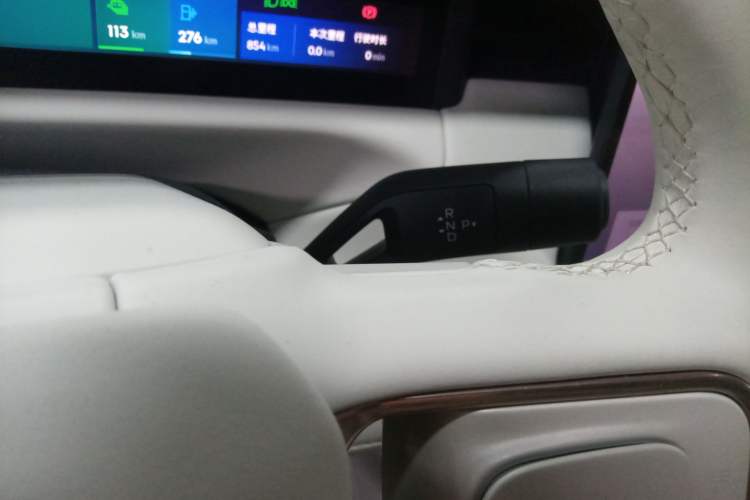 Used Lynk & Co 900 2025 2.0T Exploration Edition
