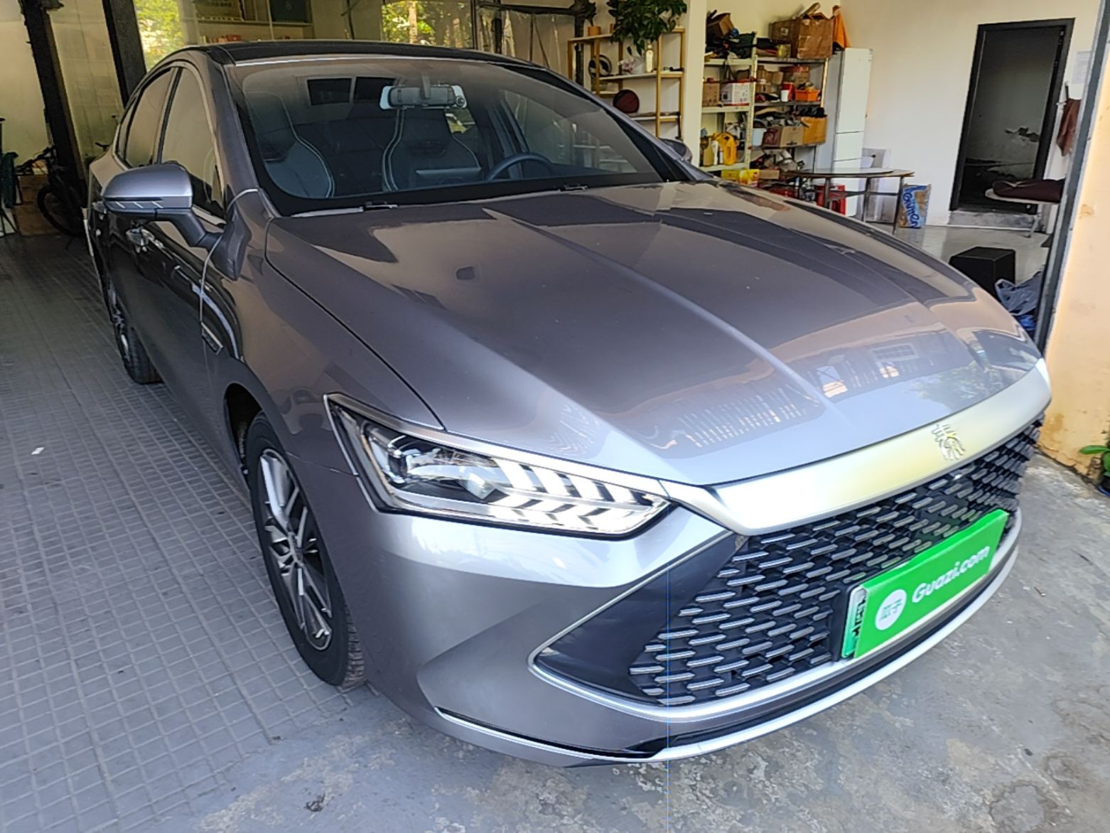 BYD Qin PLUS 2021 DM-i 55KM Flagship Model — снимка 3
