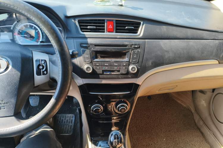 Used Great Wall C30 2013 New Vision Edition 1.5L Manual Fashion Model
