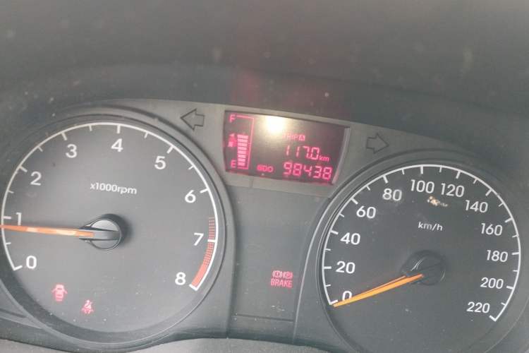 Used Hyundai Verna (older generation) 2014 1.4L Manual Smart GLS Trim