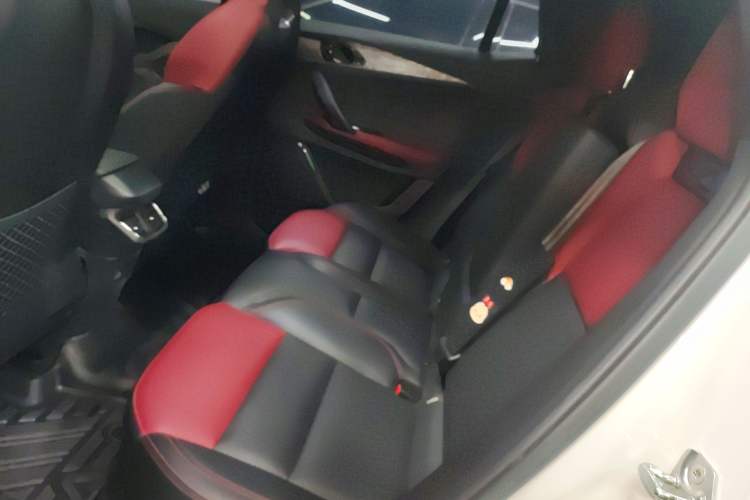 Used Lynk & Co 06 2020 1.5T JinPro model