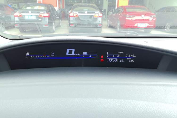 Used Honda Jade 2017 1.8L automatic Comfort version 5 seats