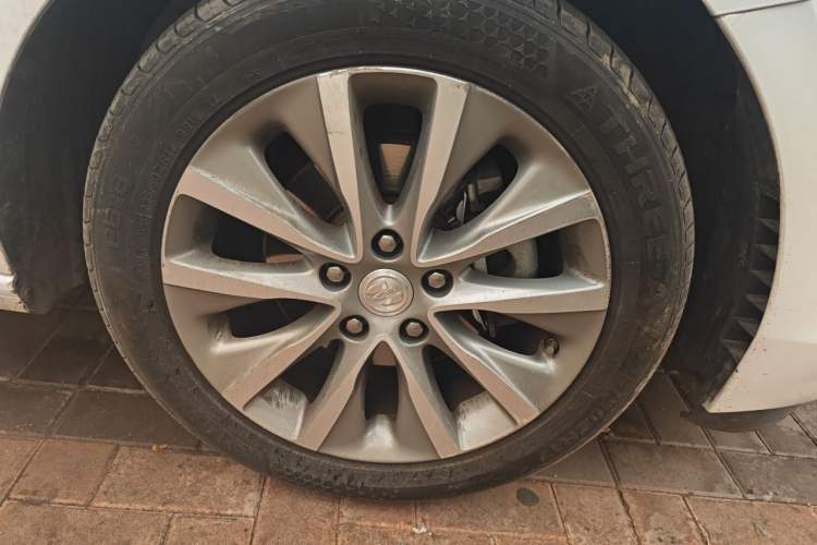 Used Buick GL6 2019 18T 6-Seater Connected Luxury Version China VI Standard
