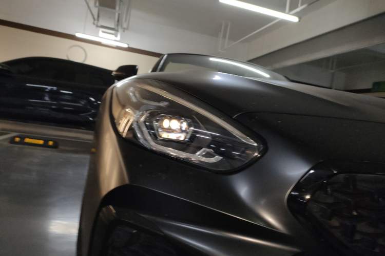 Used BMW Z4 2022 sDrive 25i M Sport Night Edition package
