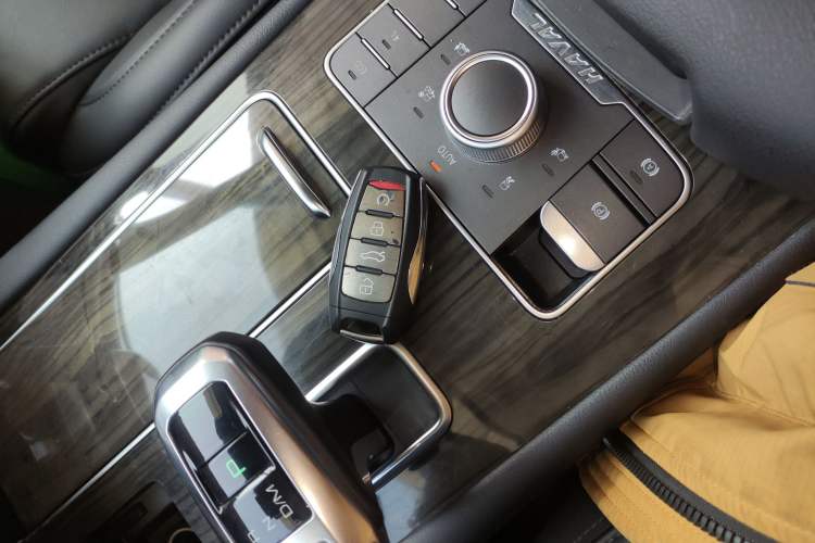 Used Haval H9 2022 2.0T Gasoline 4x4 Elite Model 5 Seats
