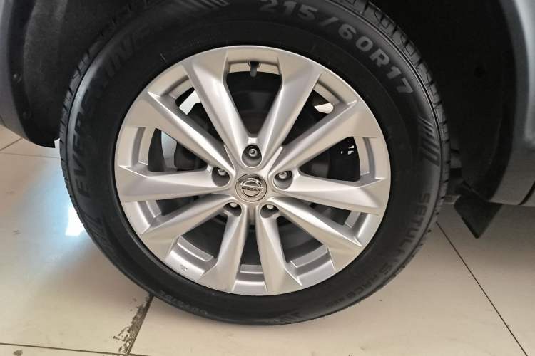 Used Nissan Qashqai 2016 2.0L CVT Elite Edition
