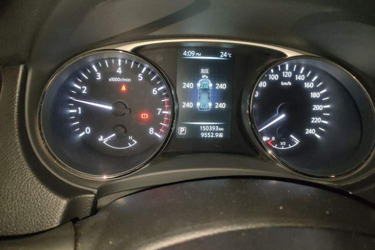 Used Nissan X-Trail 2014 2.0L CVT Comfort Edition 2WD Instrument Cluster
