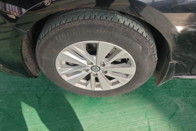 Used Nissan Teana 2020 2.0L XL Comfort Edition Left Front Wheel Hub