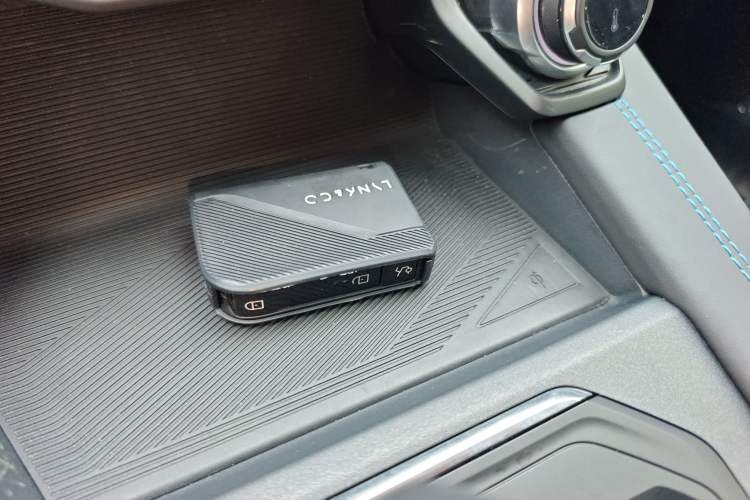 Used Lynk & Co 05 2020 2.0TD Two-Wheel Drive Shine Halo