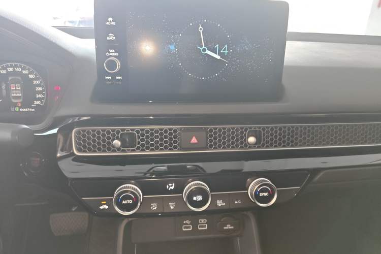 Used Honda Civic 2023 240TURBO CVT Dynamic Edition
