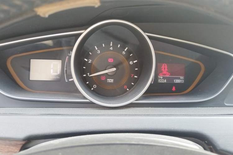 Used Roewe 550 2013 550S 1.8L Manual Qiyi Edition