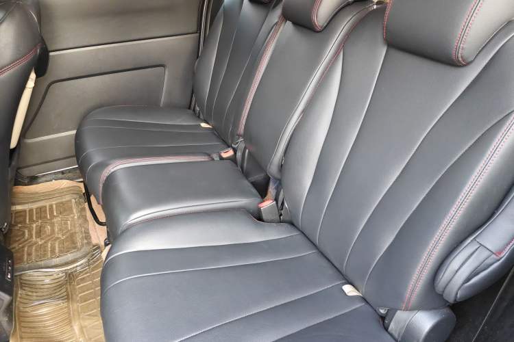 Used Mazda Mazda 5 2013 2.0L Automatic Comfort Edition
