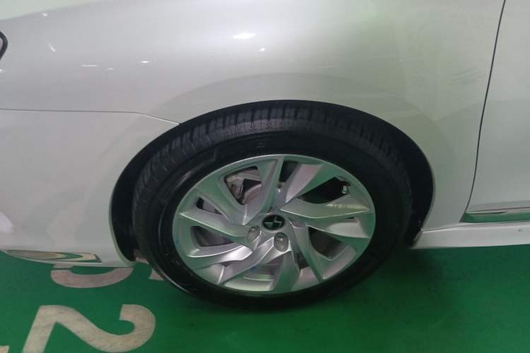 Used DS 5LS 2018 30THP Fashion Model