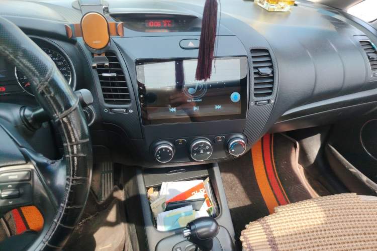 Used Kia K3 2013 1.6L Automatic GLS Audio And AC Panel