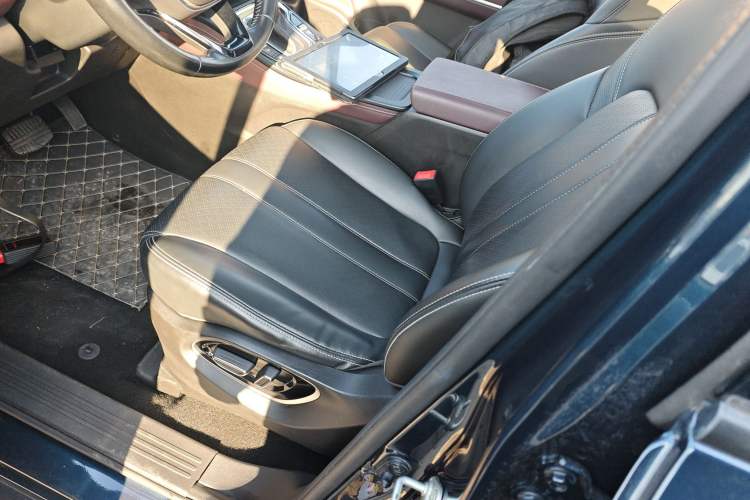 Used GAC Trumpchi M6 2021 PRO 270T DCT Luxury Edition