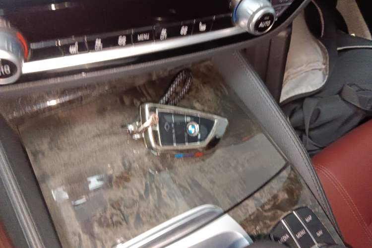 Used BMW 5 Series 2019 530Li Leading Model M Sport Package