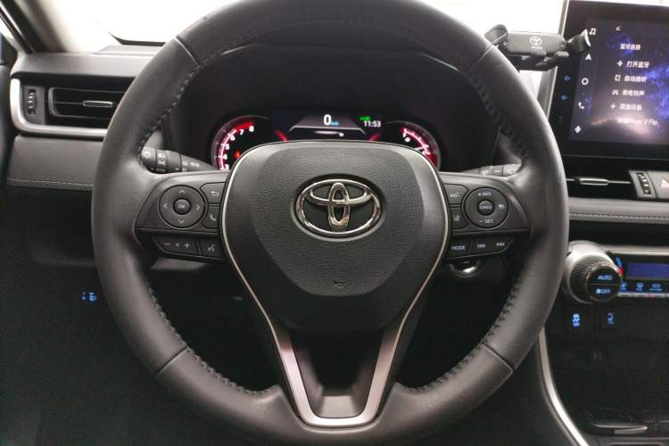 Used Toyota RAV4 2021 2.0L CVT Two-Wheel Drive Fashion PLUS Edition