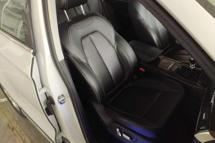 Used Hanteng X7 2016 1.5T Manual Luxury Edition Right Front Seat