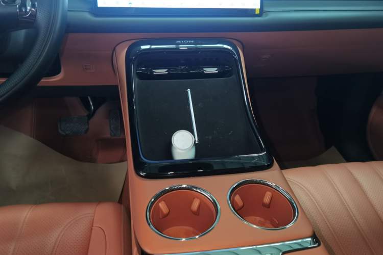 Used AION V 2024 Aion Tyrannosaurus 520 Smart Luxury Edition
