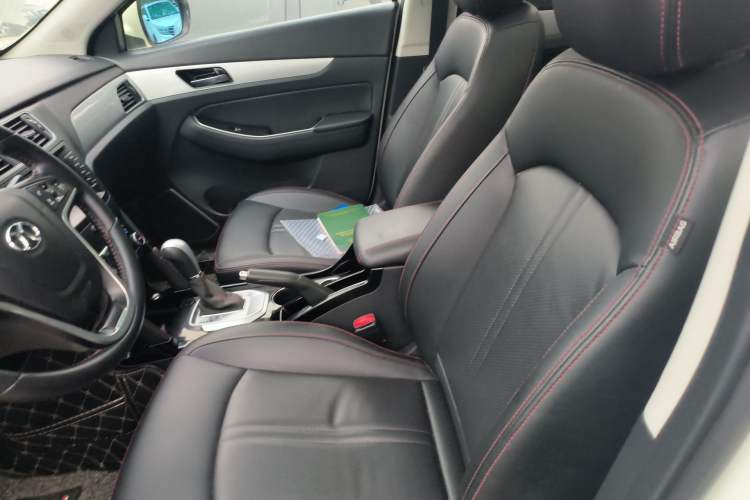 Used BAIC Senova X55 2016 1.5T CVT Elite Edition Left Front Seat